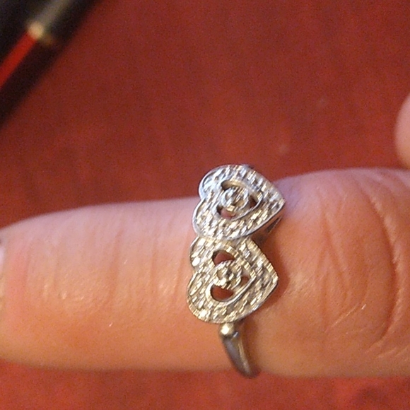 10k white gold genuine diamond double heart promise ring - Picture 2 of 4